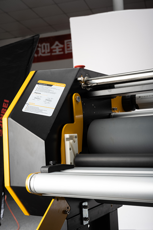 manual hot and cold laminator machine