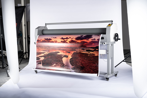 1.5m manual roll laminator for kt board in Thailand