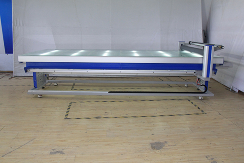 flatbed applicator with LED illuminated table