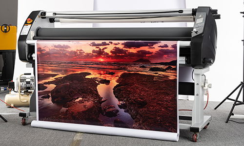 Pneumatic Active Cutting with Adjustable Vertical Cutter