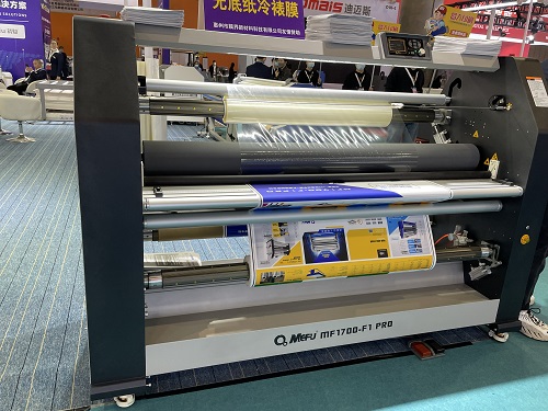 heat assisted roll laminator with air shafts