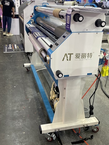 low budget 1600mm automatic laminator for sale in Turkey