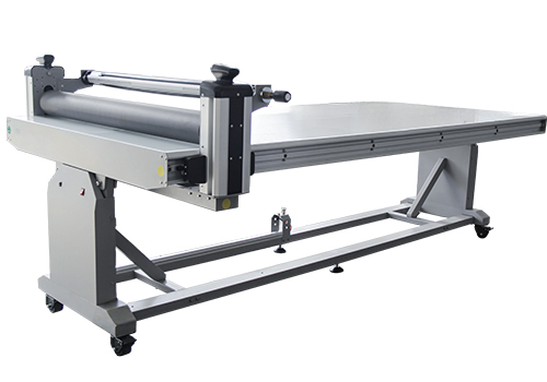 Flatbed Applicator Table: Hybrid Laminating for Rigid & Flex Media