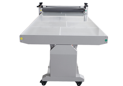Flatbed Applicator Table: Hybrid Laminating for Rigid & Flex Media